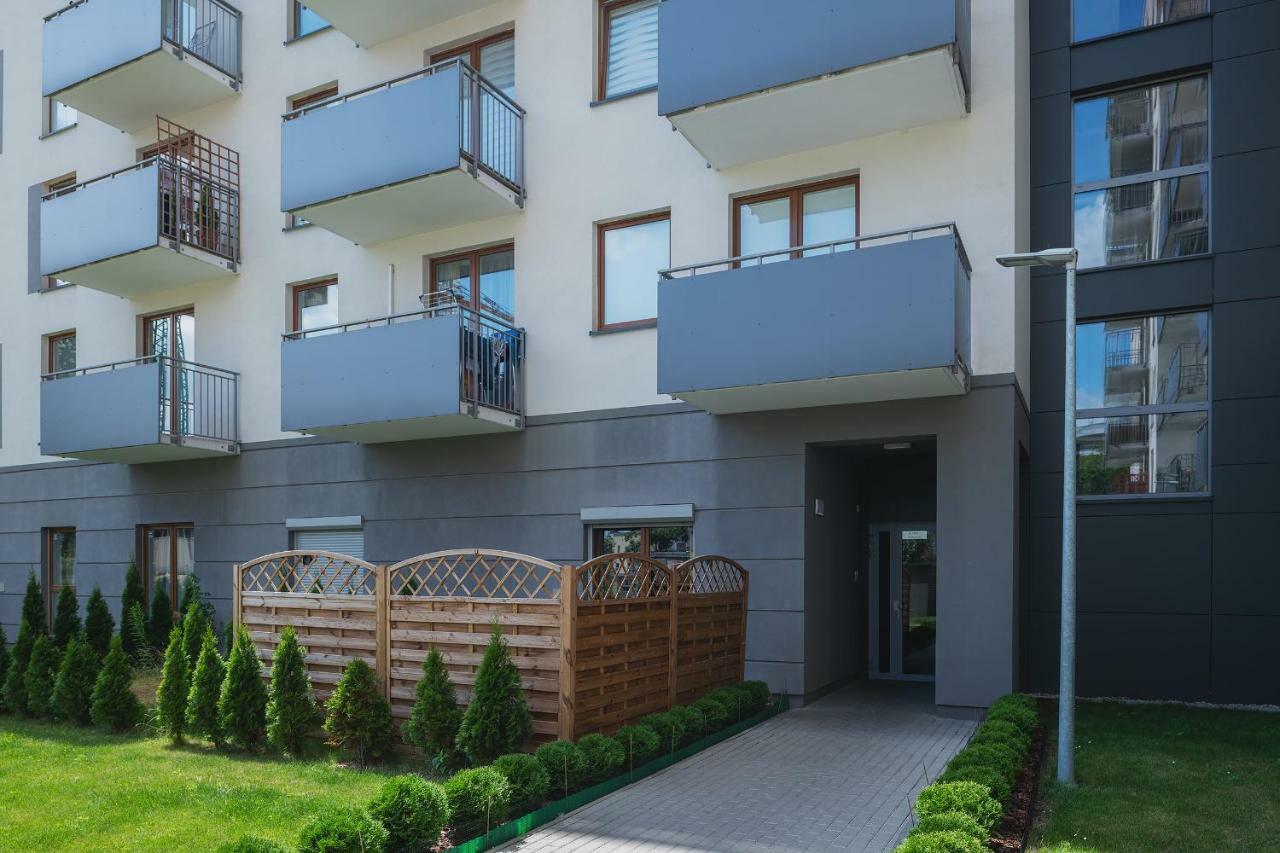 ורשה P&O Serviced Apartments Wawrzyszewska מראה חיצוני תמונה