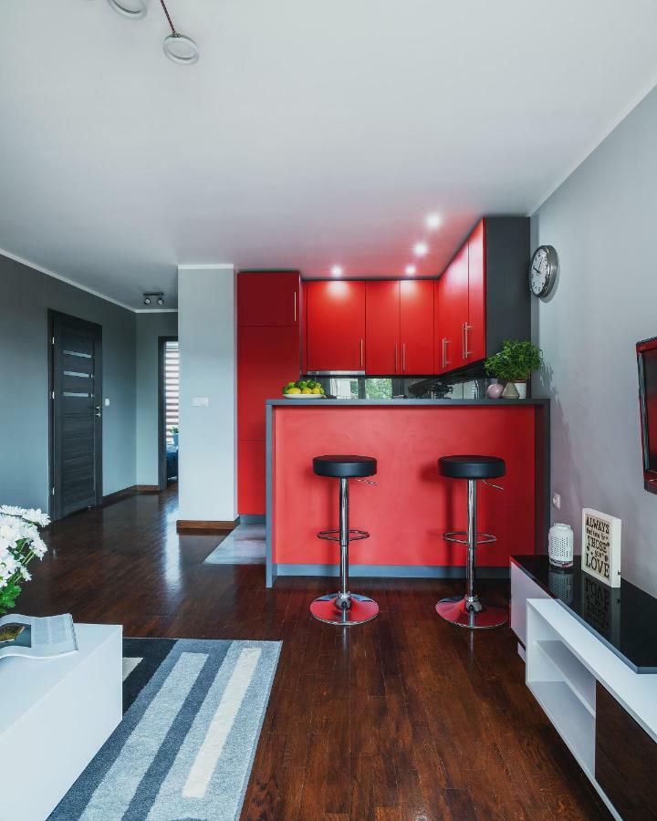 ורשה P&O Serviced Apartments Wawrzyszewska מראה חיצוני תמונה