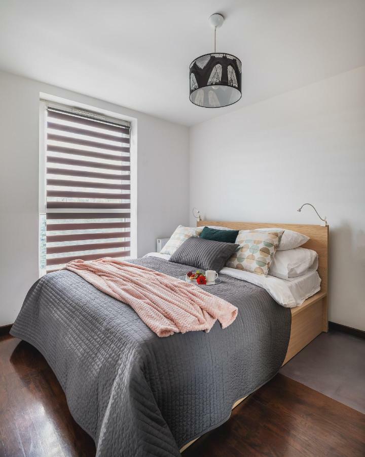 ורשה P&O Serviced Apartments Wawrzyszewska מראה חיצוני תמונה