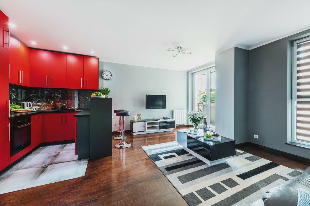 ורשה P&O Serviced Apartments Wawrzyszewska מראה חיצוני תמונה